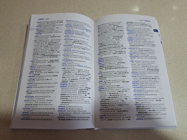 Diccionario Francés Collins Pocket