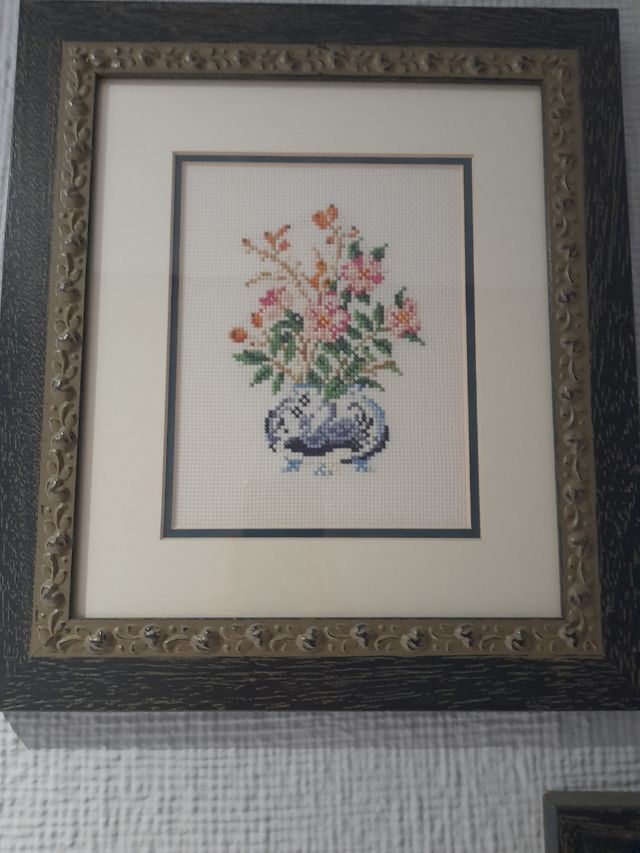 Cuadros de punto de cruz, bordados amano Artesania