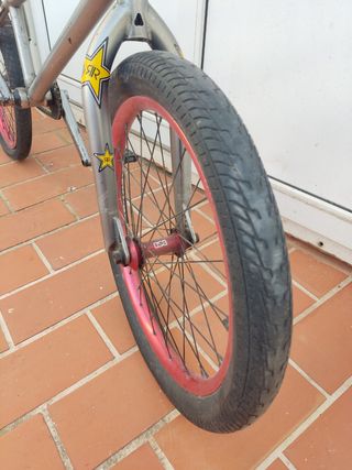 BMX Redline Device con modificaciones