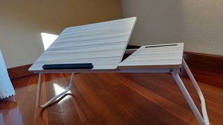 Mesa auxiliar ajustable, bandeja plegable