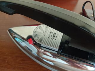 Plancha plegable Solac 631 año 1967