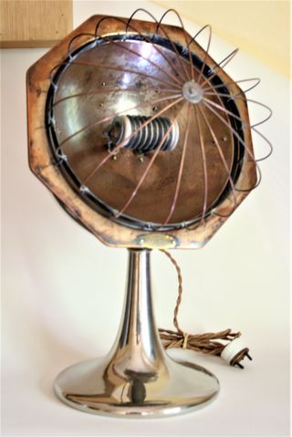 Estufa eléctrica. SAURIA. Francia. Siglo XIX