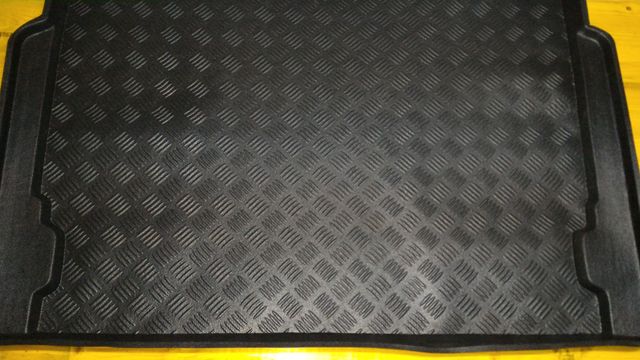 🎁 Tappetino sagomato bagagliaio Ford Mondeo BA7