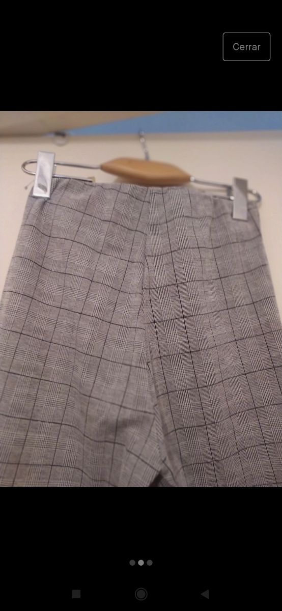 PANTALON TIPO LEGGINS