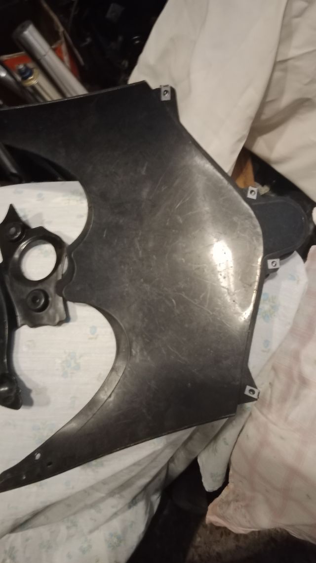 plasticos suzuki gsxr 600 750 1000