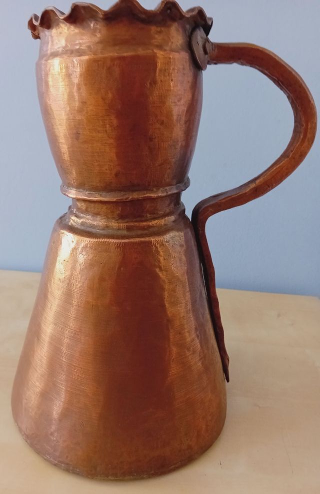 GRANDE CARAFFA IN RAME. Ridotto