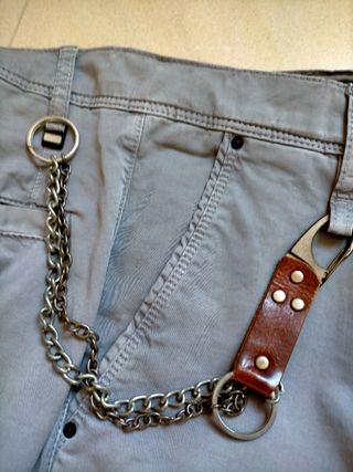 Catena Portachiavi decorativo pantaloni