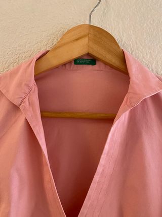 Camiseta rosa de Benetton