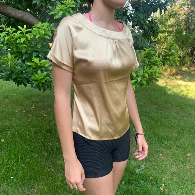 camisa de fiesta dorada