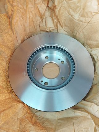 discos y pastillas de freno delanteros