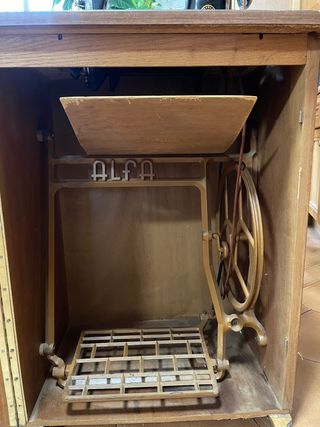 Maquina de coser vintage ALFA