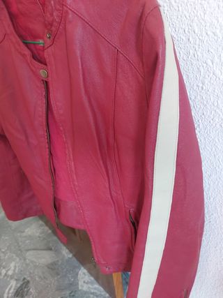Cazadora Roja de Piel