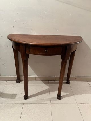 Consola rustica media luna caoba