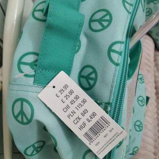 Conjunto mochila y neceser