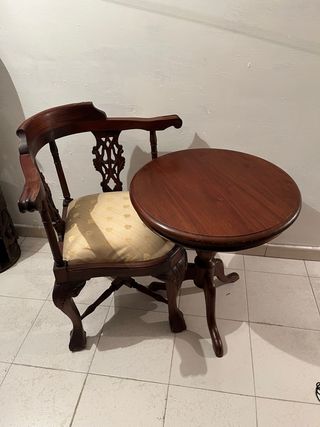 Mesa velador rustica de caoba( diametro 60cm)