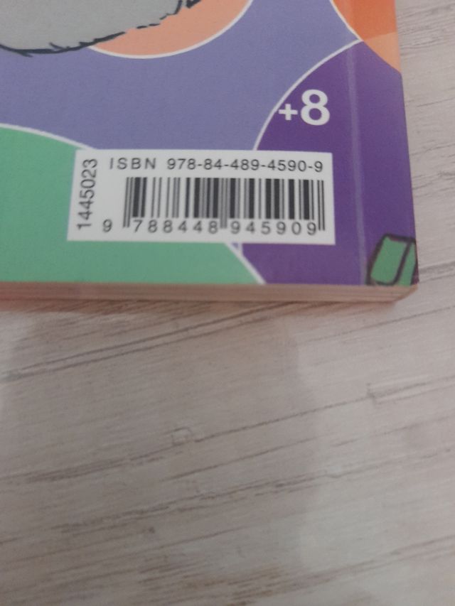 Llibre de lectura"Flairosa, la bruixa dels sabons"