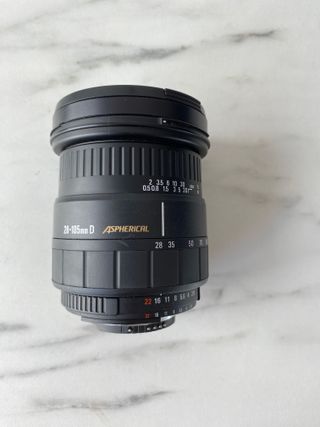 Cámara Nikon F90X + 2 obj Sigma 28-105mm y 70-300m