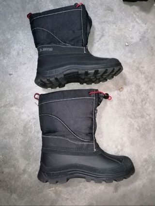 cazadora polipiel negra