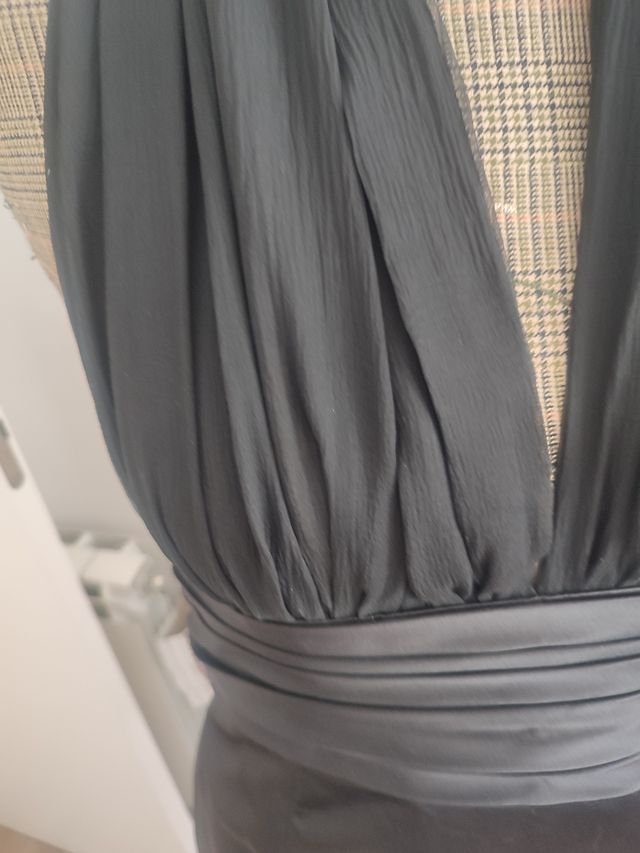 Vestido seda negro