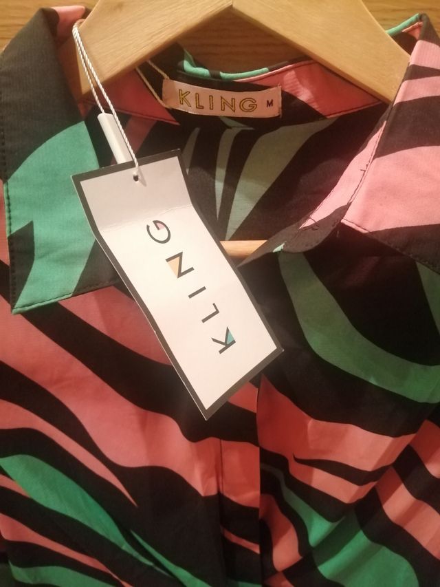 Vestido Kling nuevo 