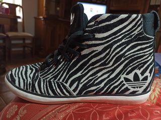 Adidas Azurine Mid W LD

