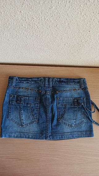 Stradivarius mini falda vaquera