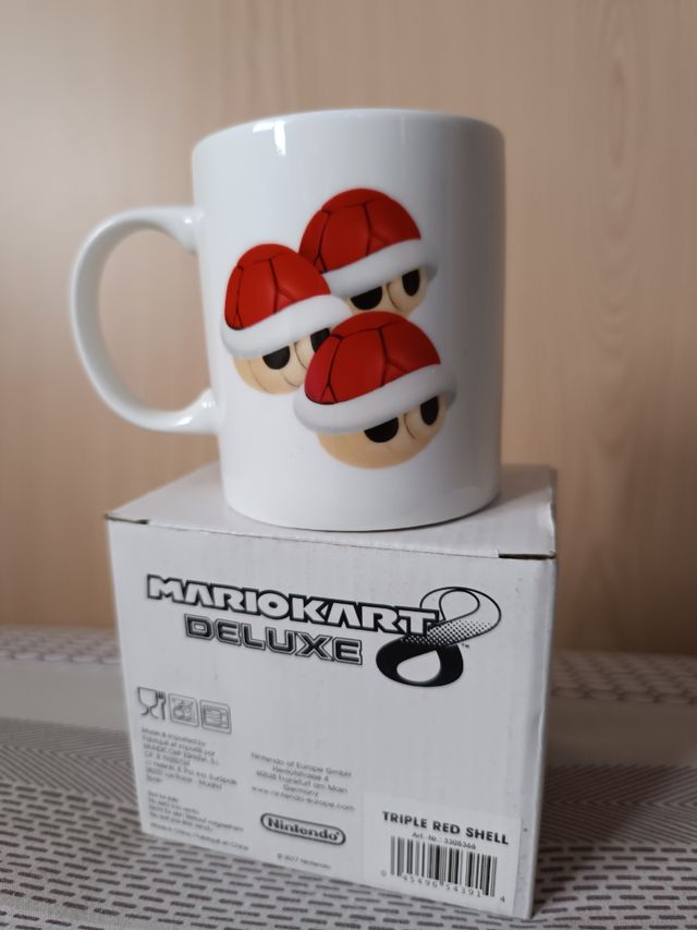 taza exclusiva Mario kart 8