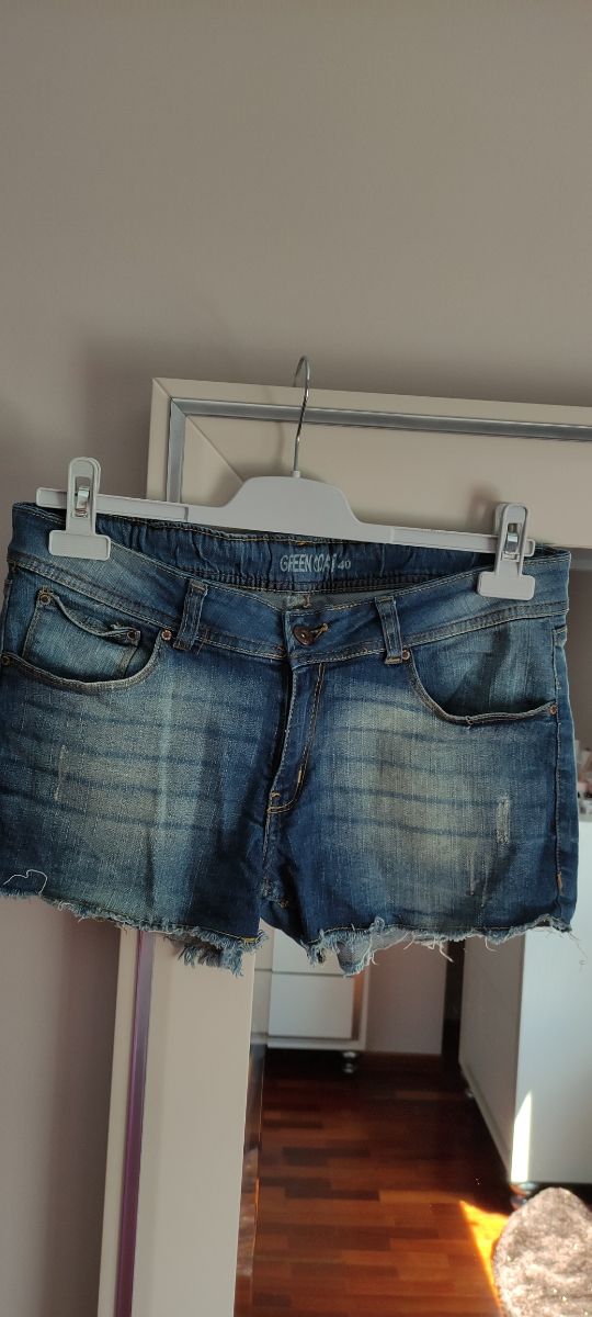 Short vaquero. Pantalón corto. Tejano. Denim