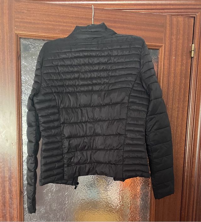 Chaqueta negra