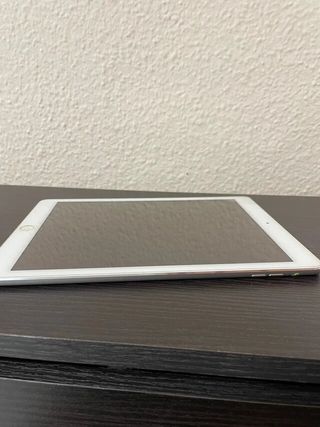 IPAD AIR 32GB + REGALOS