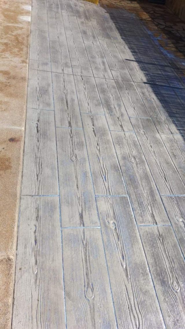 Hormigon impreso y pulido decorativo  Reformas