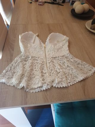 prenda tirantes encaje
