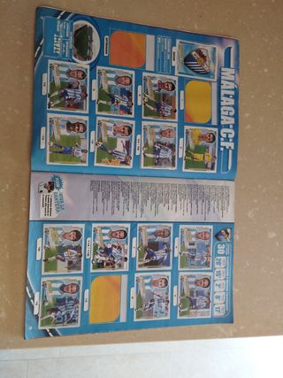 Álbum de la liga 2010-11 incompleto