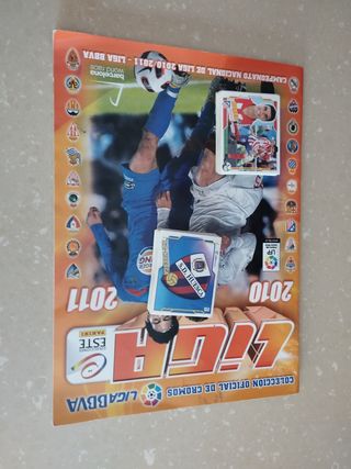 Álbum de la liga 2010-11 incompleto