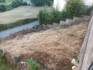 Terreno en venta en Sarria. Edificable.