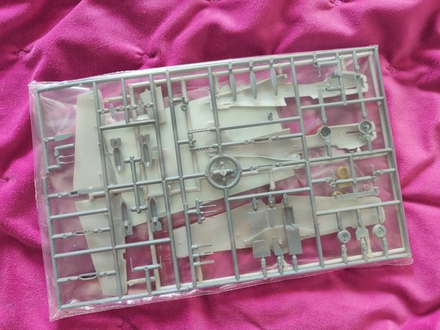 Kit plástico North American A-36A Apache - cx. 1