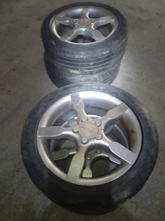 Neumáticos y llantas todo juego completo seat