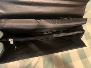 Maletín rígido con bolsa para ordenador