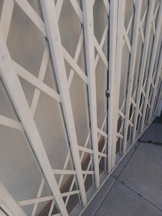 reja abatible para ventana