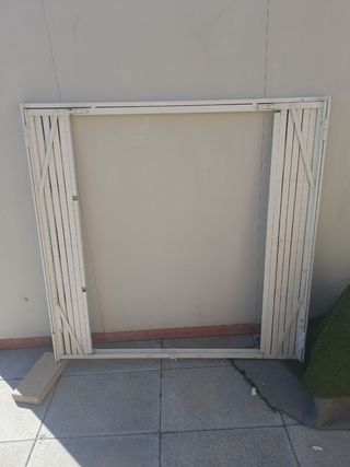 reja abatible para ventana