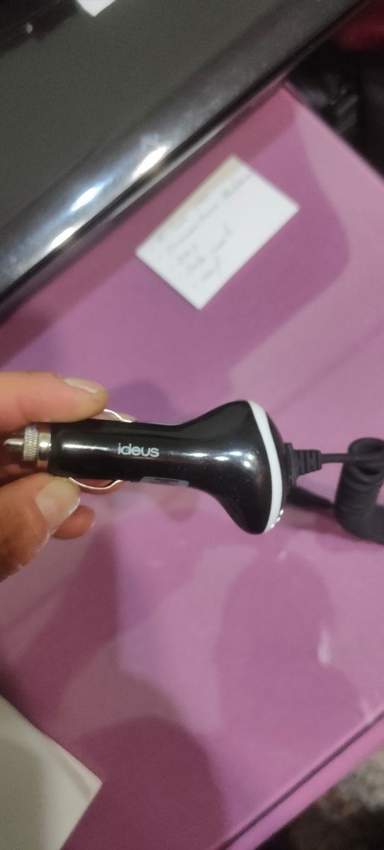 cargador de coche 2'1 A. conexión MINU USB