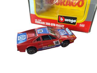 Carro Ferrari 308 GTB Rally
