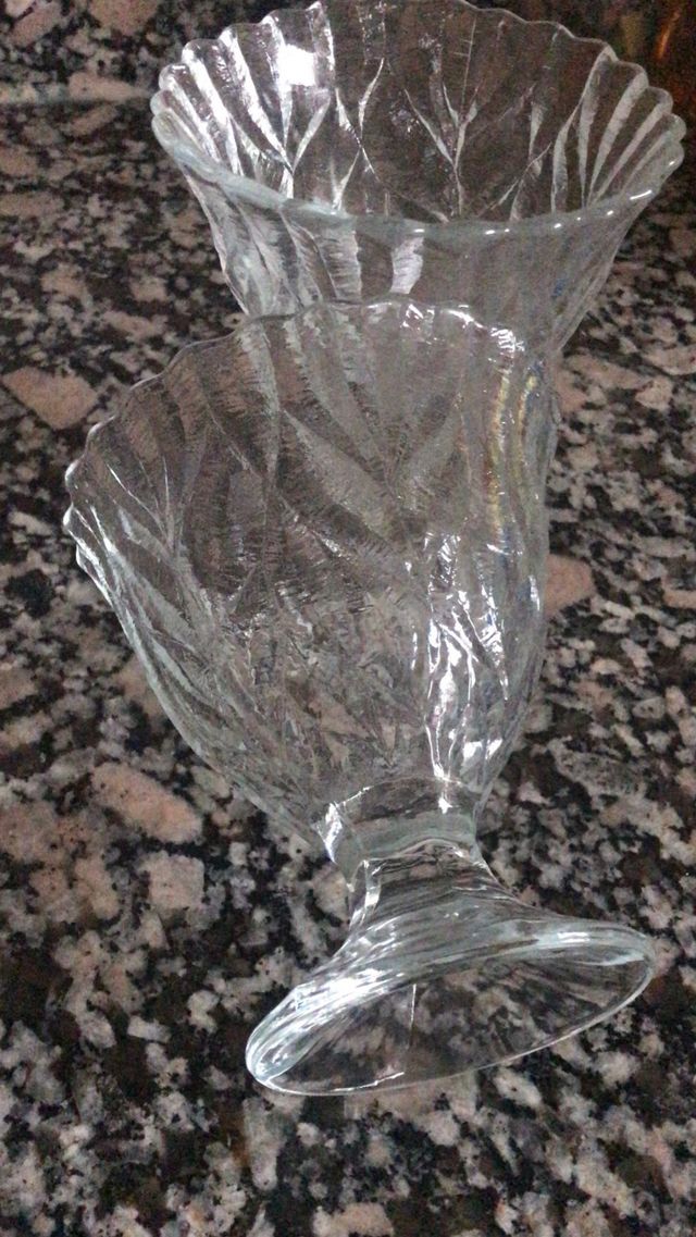 Juego copas de macedonia o helado