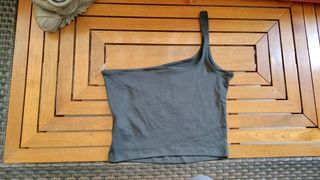 Top deportivo Nike talla M y S