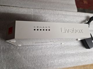 Router multimedia Livebox como nuevo