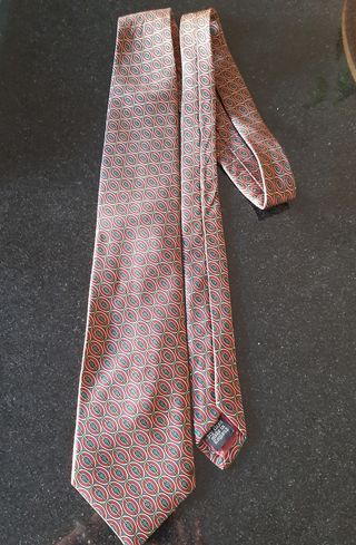 Corbata de seda natural CRAVATS of London.