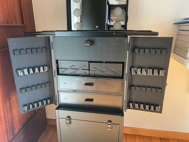 Camerino portátil con luz