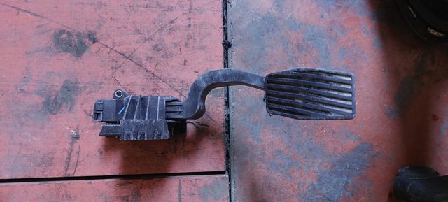 pedal acelerador potenciometro OPEL CORSA D 1.3