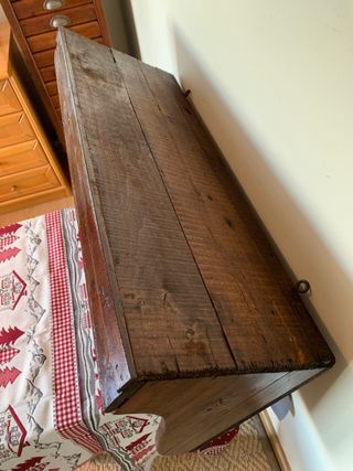 Perchero de madera antiguo