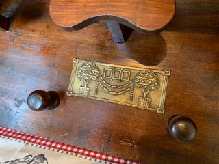 Perchero de madera antiguo